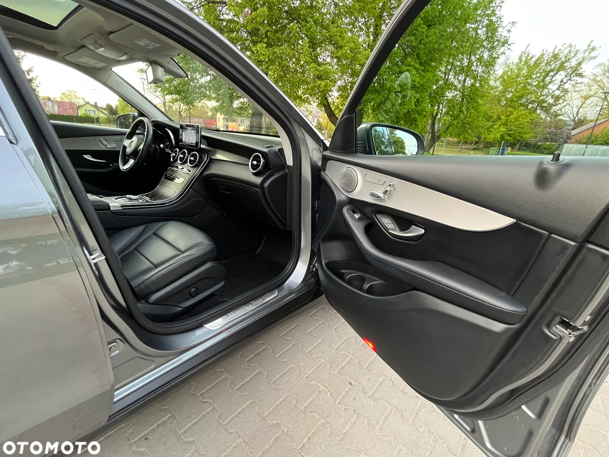 Mercedes-Benz GLC 300 4Matic 9G-TRONIC - 21