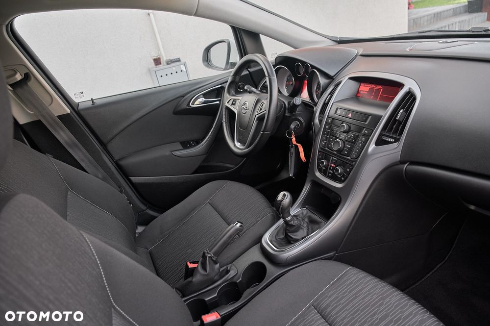 Opel Astra 1.6 Style - 33