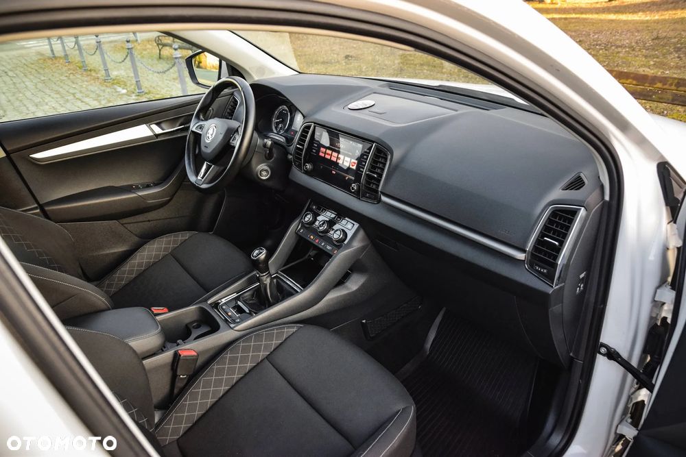 Skoda Karoq 1.5 TSI ACT 4x2 Ambition - 26