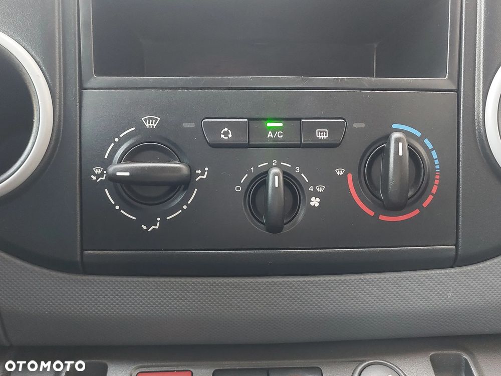 Peugeot Partner - 13