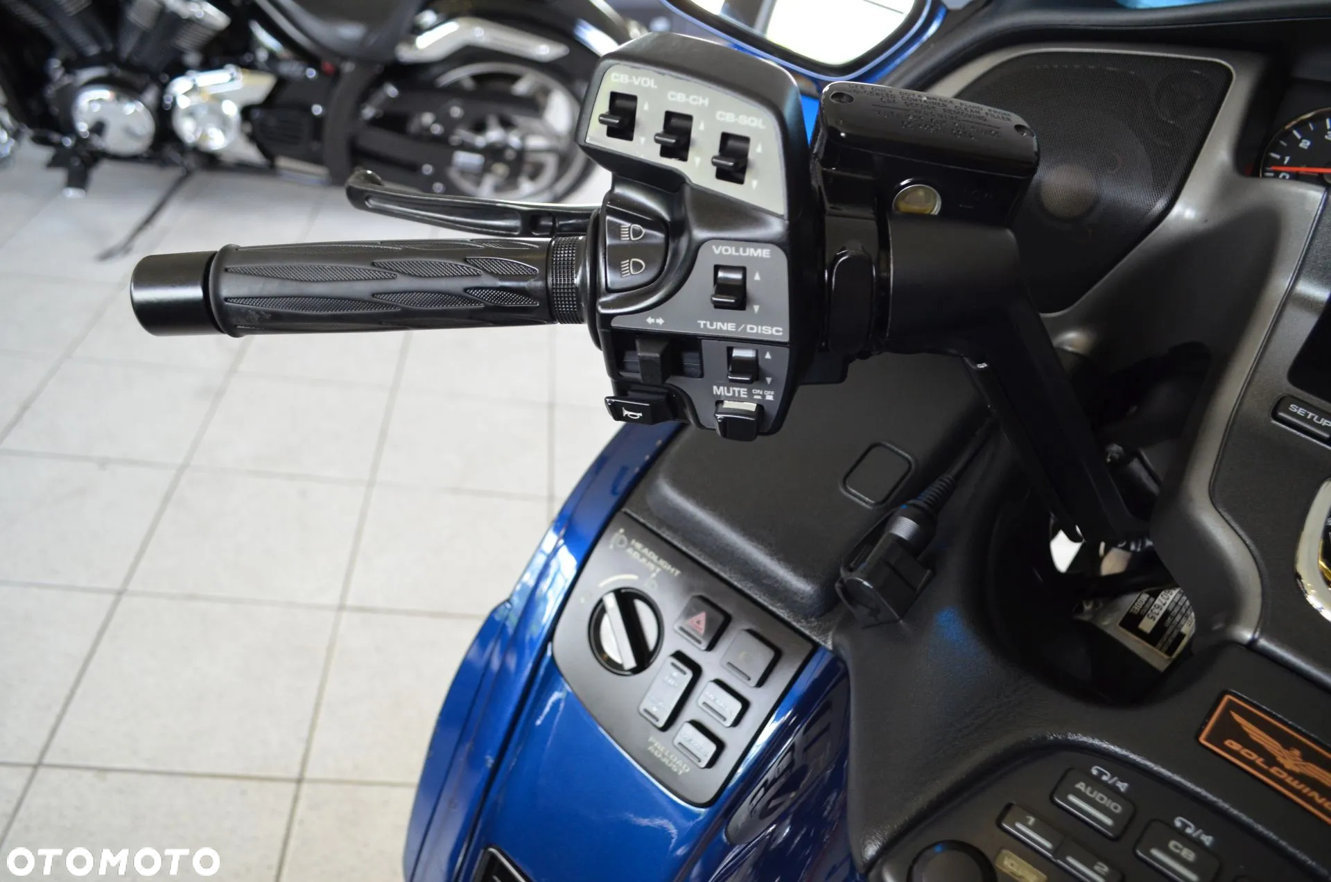 Honda GL - 35