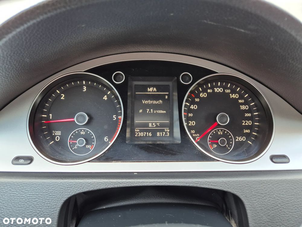 Volkswagen Passat Variant 2.0 TDI SCR (BlueMotion Technology) Comfortline - 7