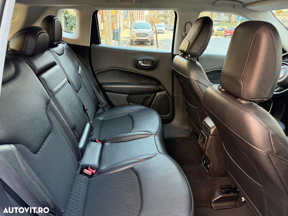 Jeep Compass 1.3 T4 4xe Automatik Limited - 12