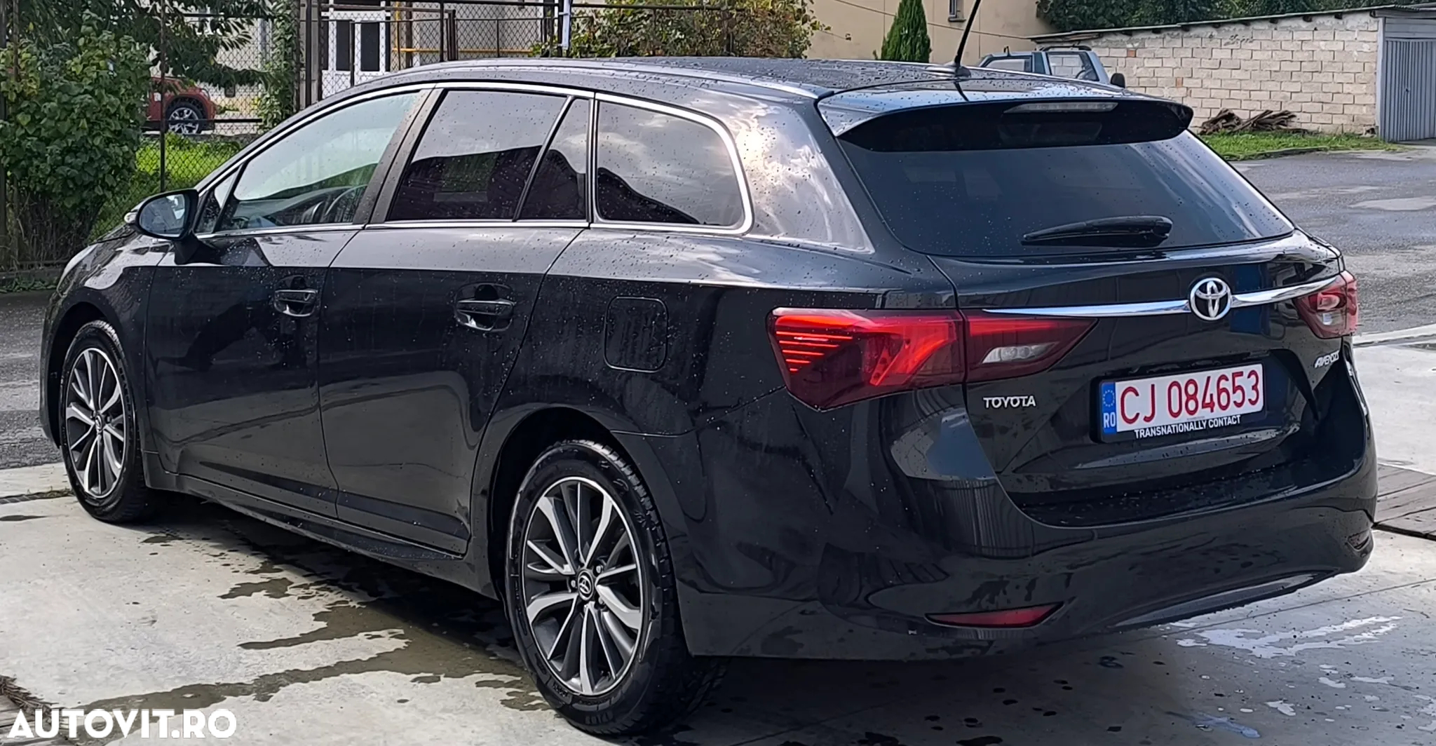 Toyota Avensis Touring Sports 2.0 D-4D Business Edition - 6