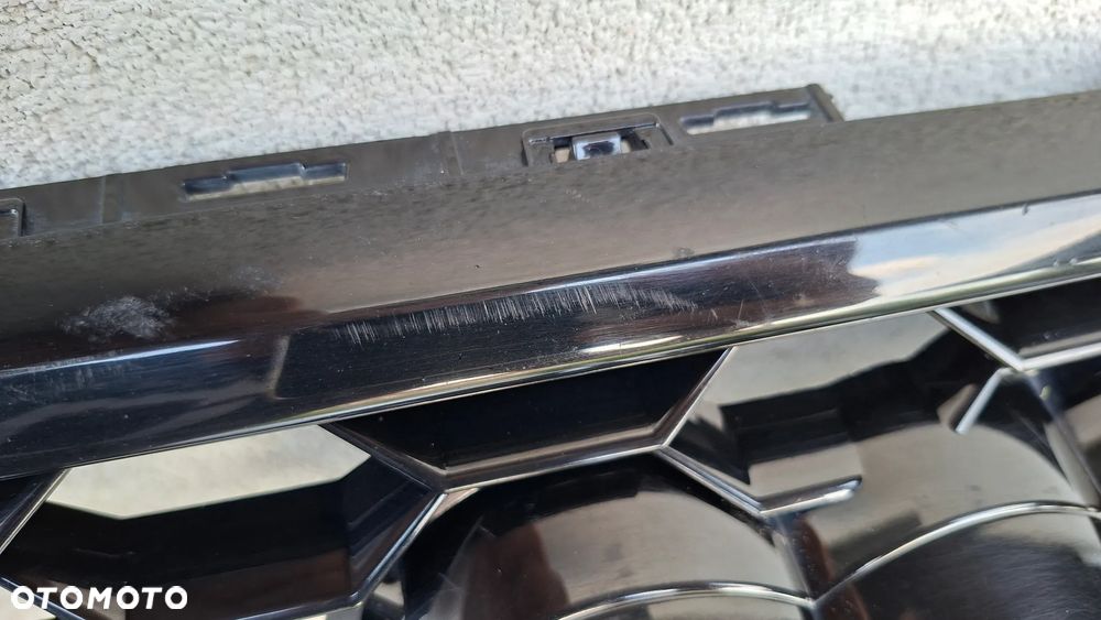 AUDI RS6 C7 LIFT 15-18 GRILL ATRAPA PDC KAMERA 4G0853653N - 5