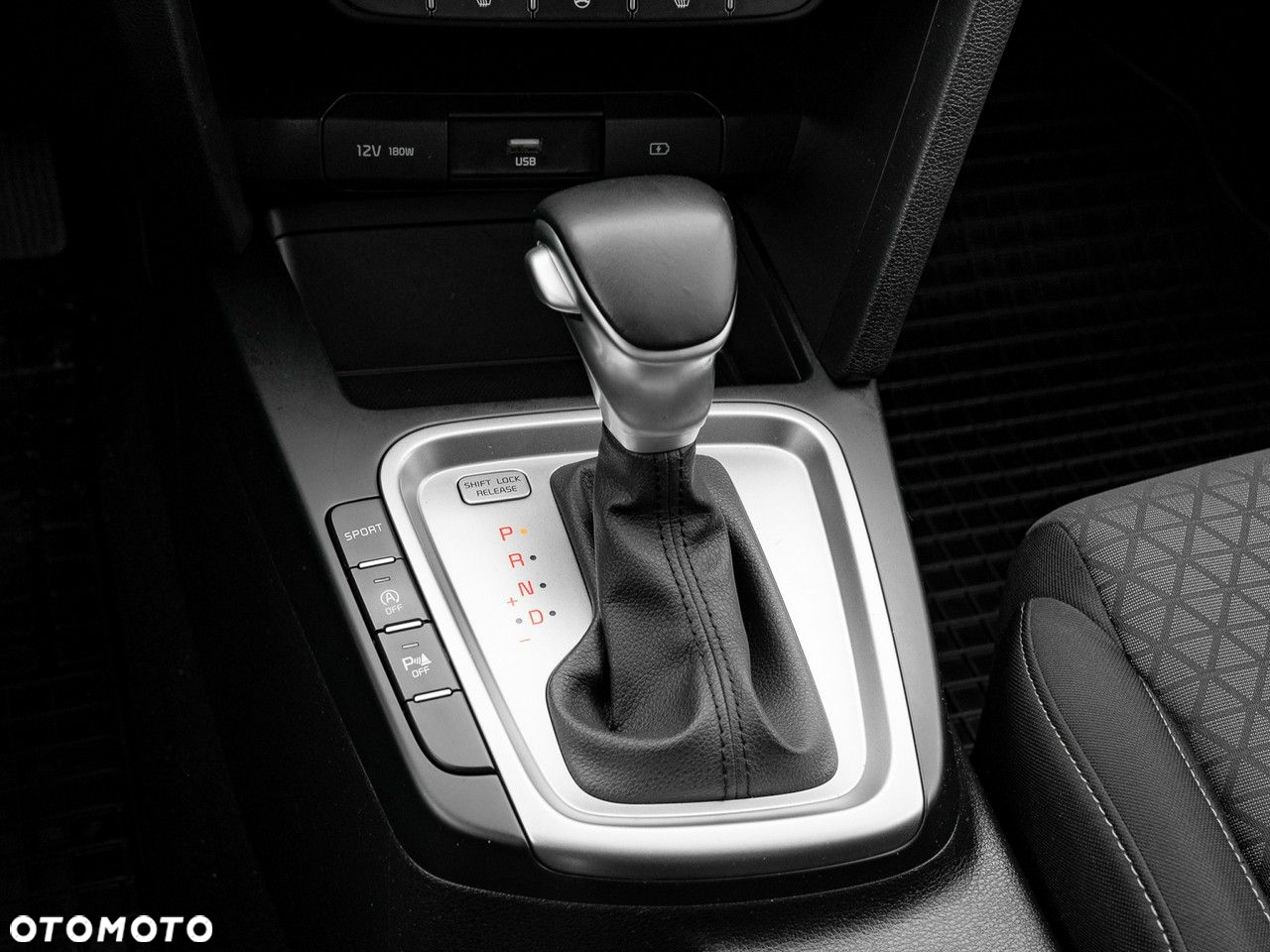 Kia XCeed 1.5 T-GDI M DCT - 19