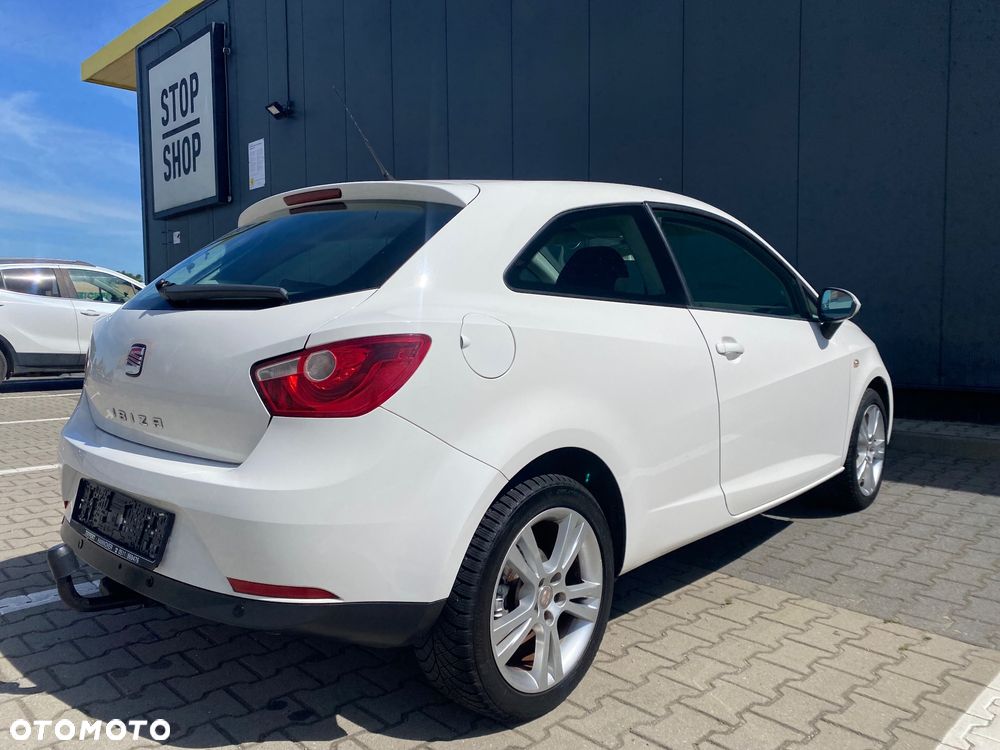 Seat Ibiza SC 1.4 16V Sport - 3