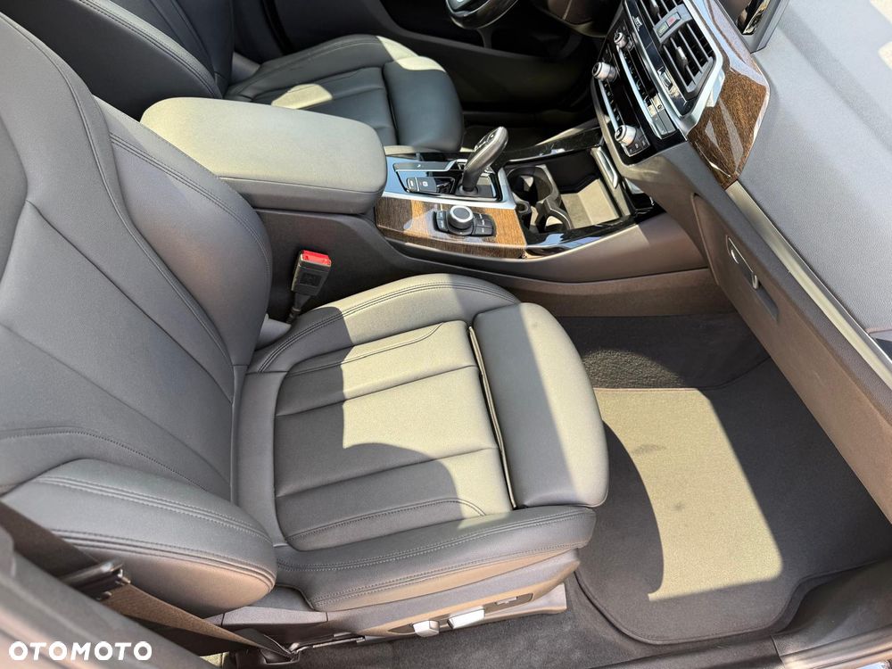 BMW X3 - 28