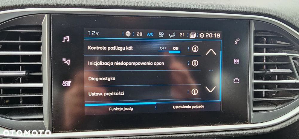 Peugeot 308 1.2 PureTech GPF Active S&S - 28