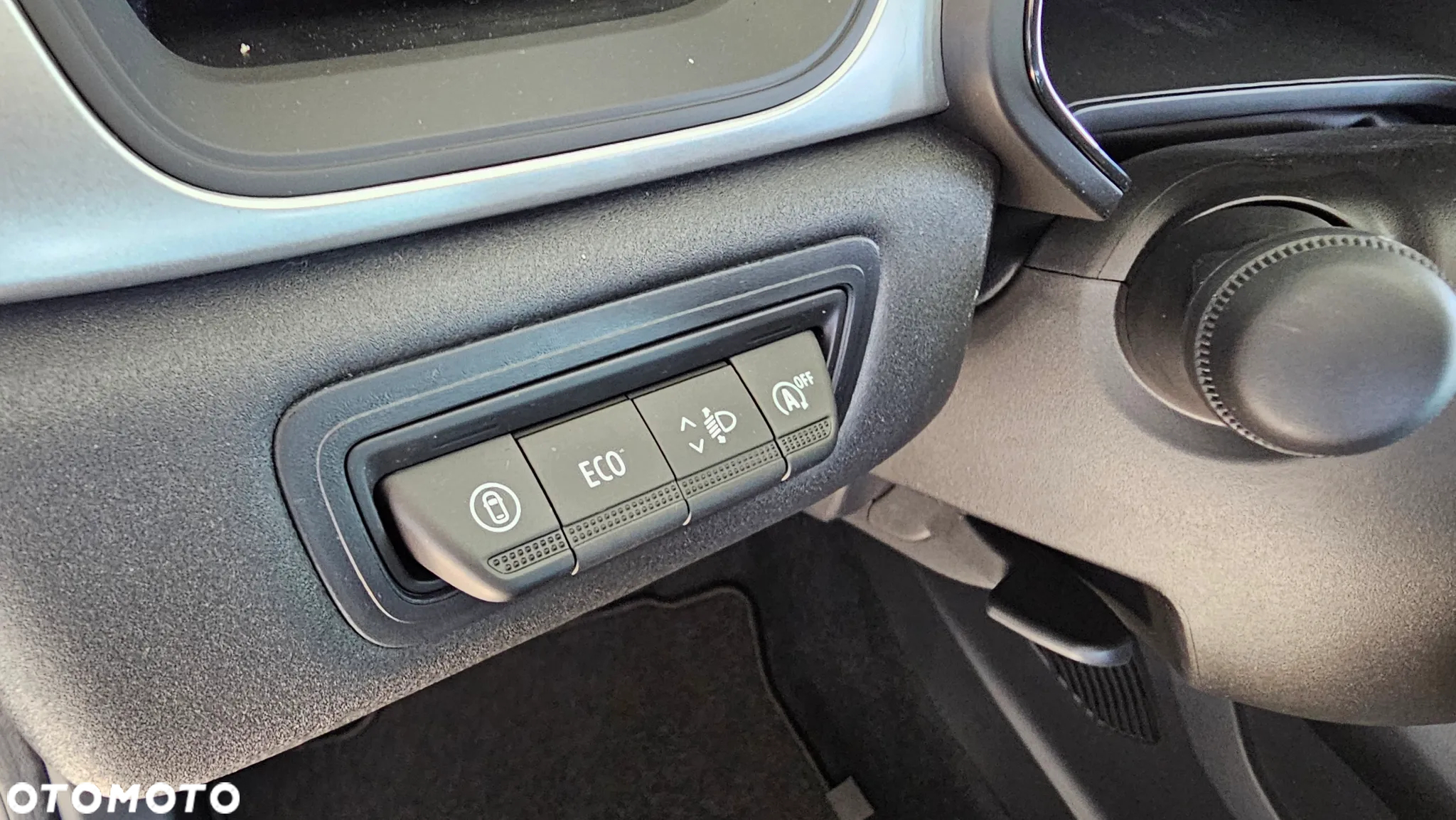 Mitsubishi ASX - 7