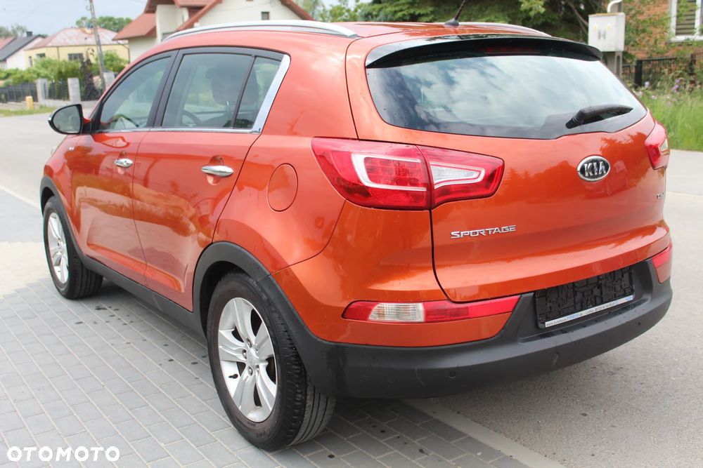 Kia Sportage 2.0 d Tour 2WD - 6