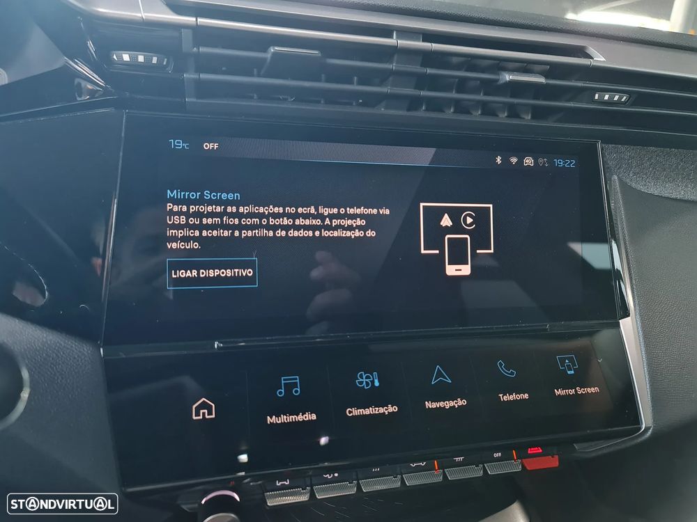 Peugeot 408 1.2 PureTech Allure EAT8 - 23