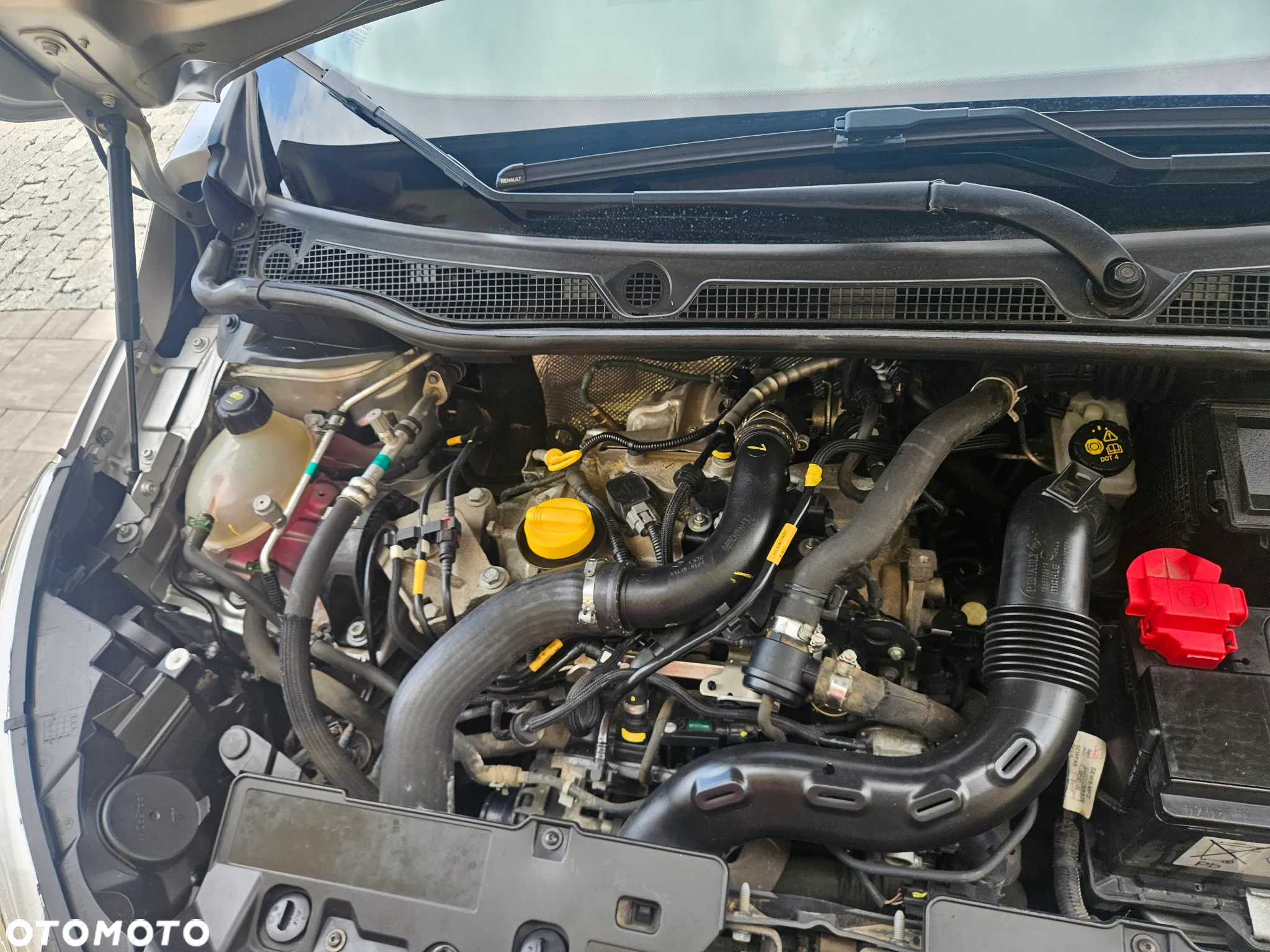 Renault Captur (ENERGY) TCe 90 BOSE EDITION - 38