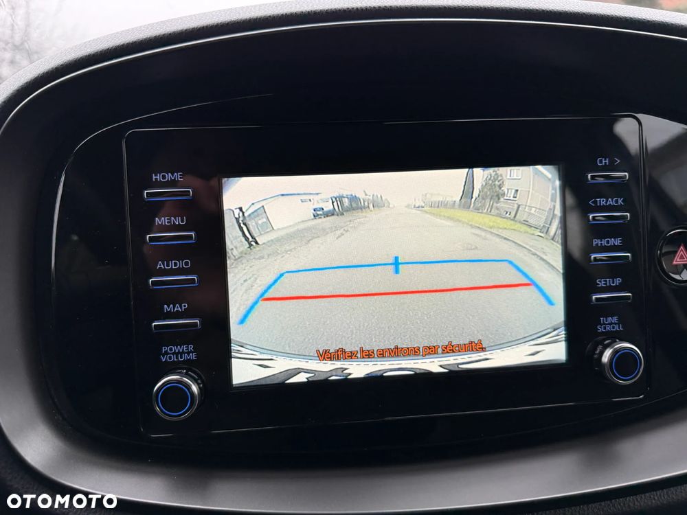 Toyota Aygo X 1.0 VVT-i X-play - 27