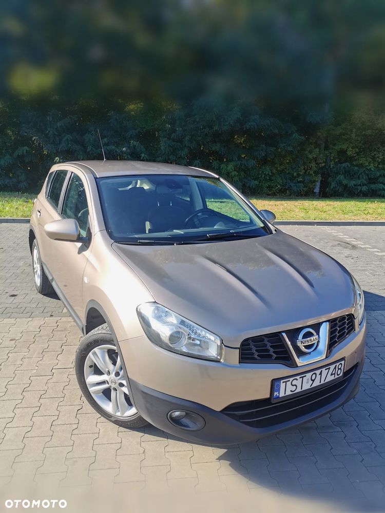 Nissan Qashqai - 2