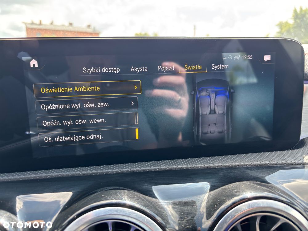 Mercedes-Benz CLA 200 AMG Line 7G-DCT - 39
