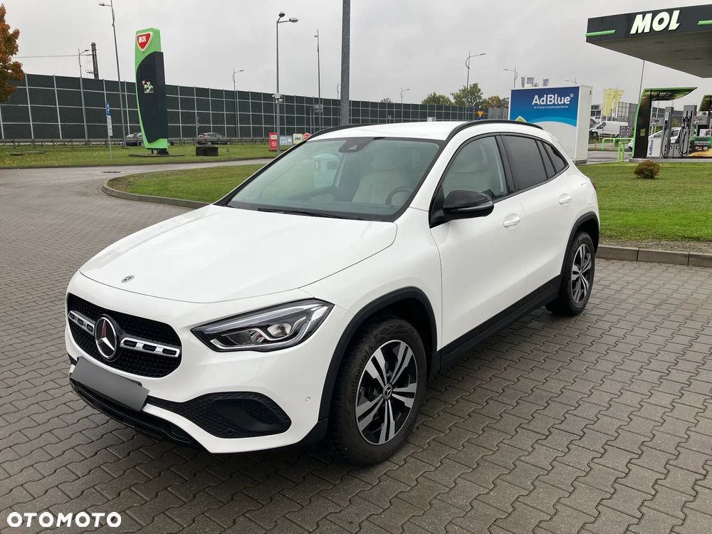 Mercedes-Benz GLA 200 - 3
