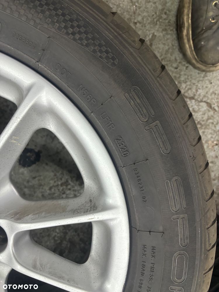 Alufelgi z oponami BMW 5x120 ET20 7Jx16 225/55/16 Dunlop 6761880 - 7