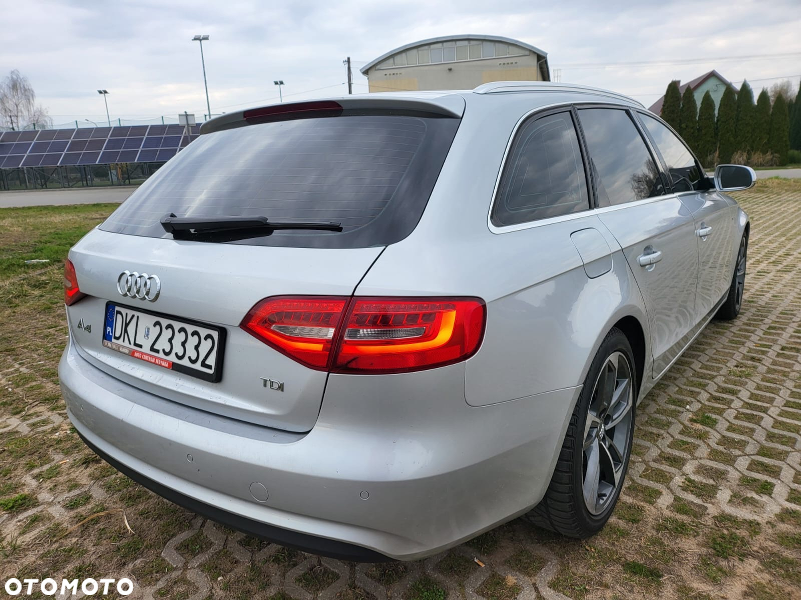 Audi A4 Avant 2.0 TDI DPF S line Sportpaket - 12
