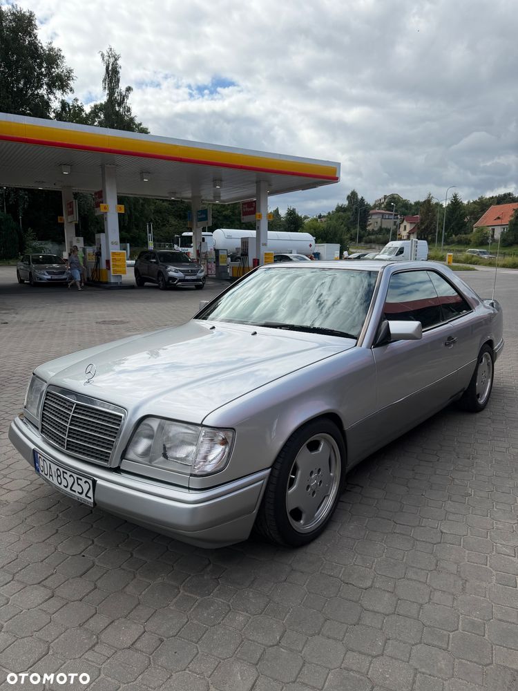 Mercedes-Benz Klasa E - 1