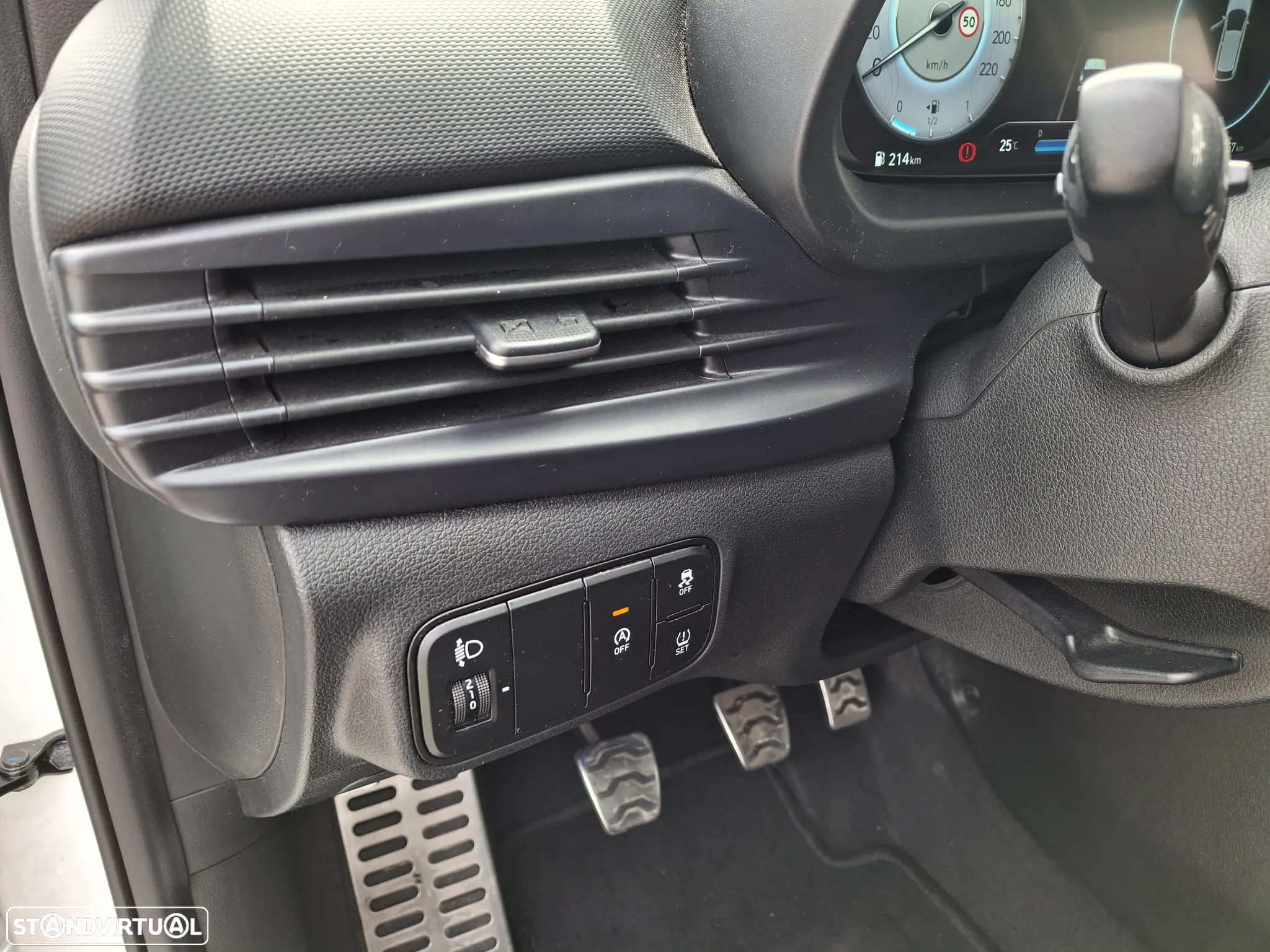 Hyundai Bayon 1.0 T-GDI Premium - 10