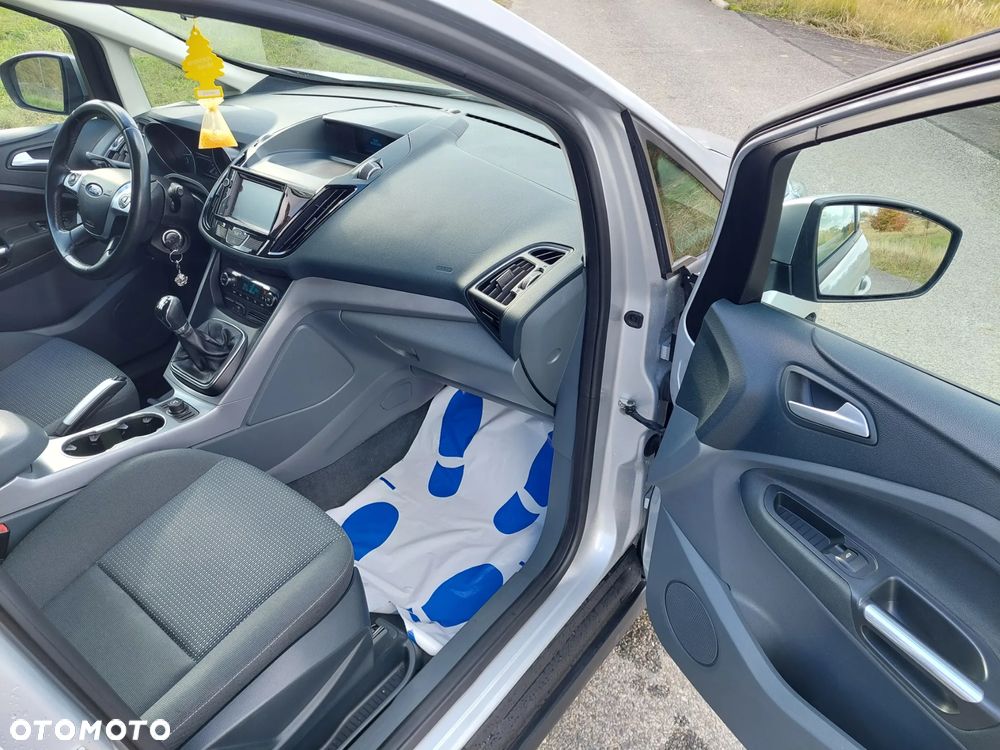 Ford C-MAX 1.6 Titanium - 12