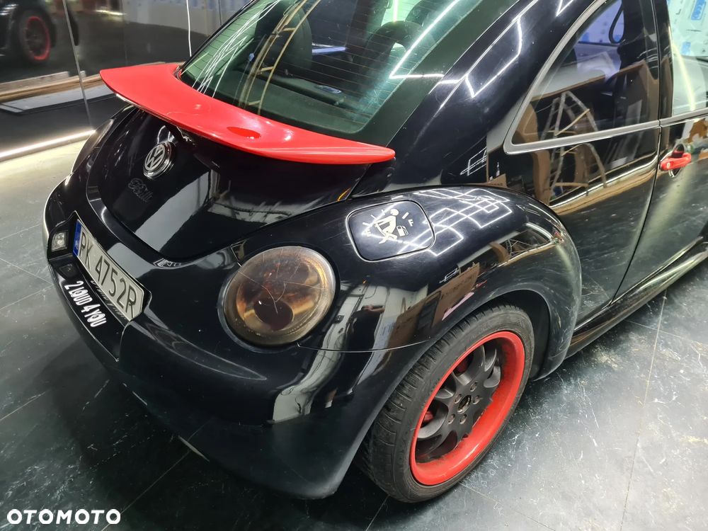 Volkswagen New Beetle - 3