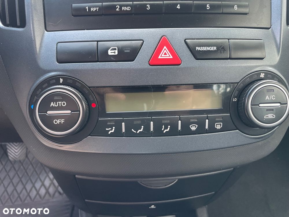 Kia Ceed 1.4 Comfort - 11