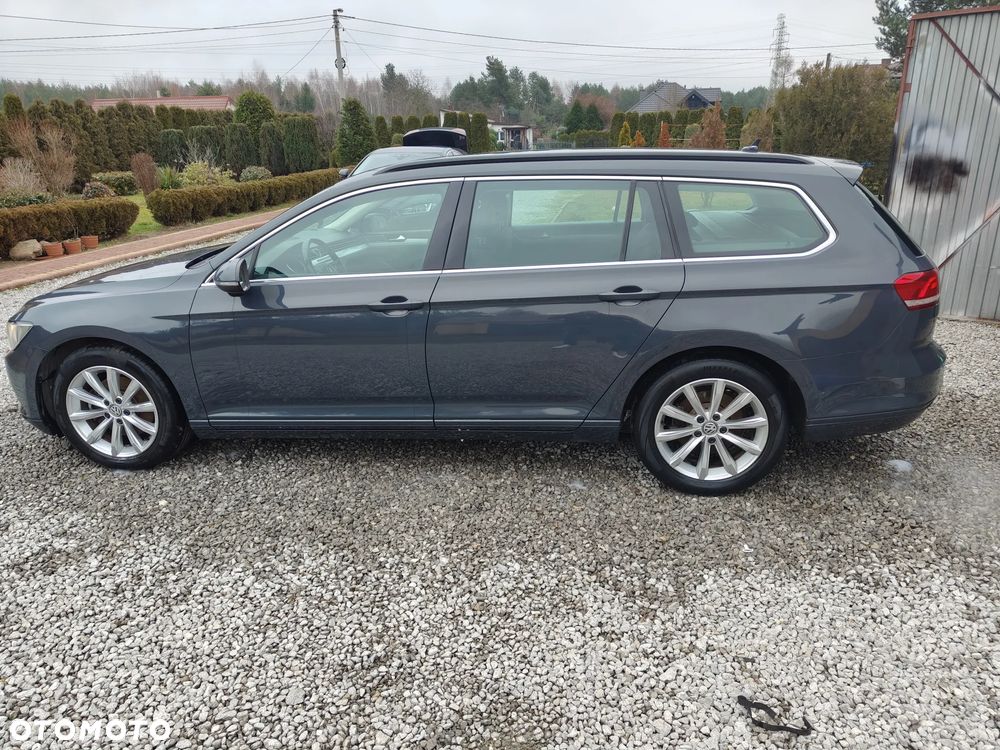 Volkswagen Passat - 38