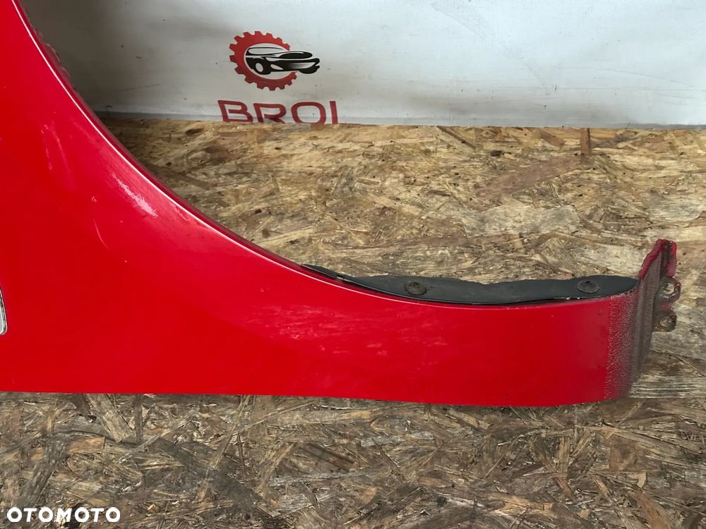 BŁOTNIK PRZEDNI PRAWY HYUNDAI I30 07-12  JA - 4