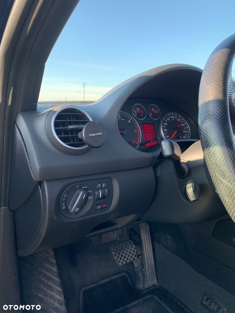 Audi A3 2.0 TDI DPF Ambiente S tronic - 10