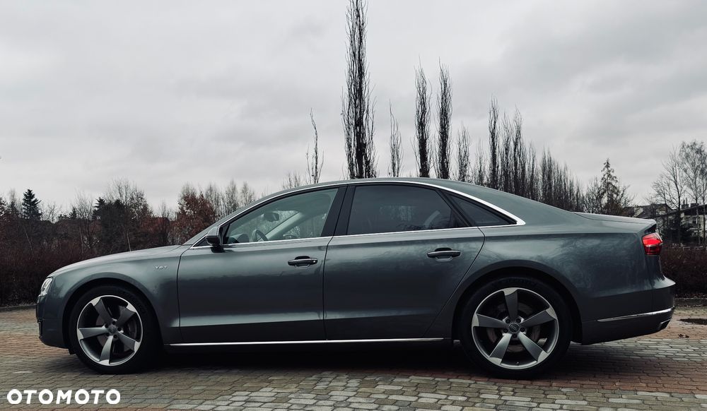 Audi A8 4.2 TDI DPF (clean diesel) quattro tiptronic - 6