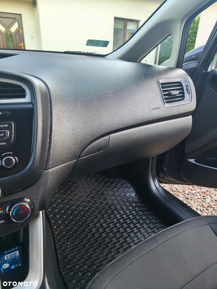 Kia Ceed - 17