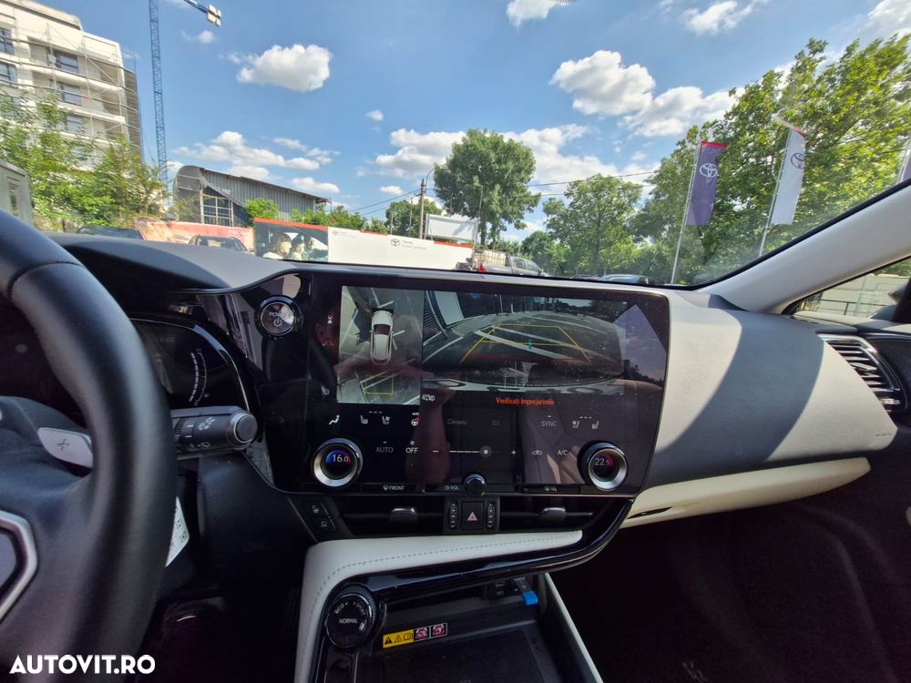 Lexus Seria NX - 18