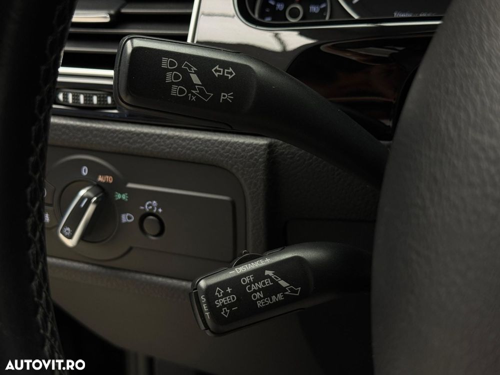 Volkswagen Touareg - 22