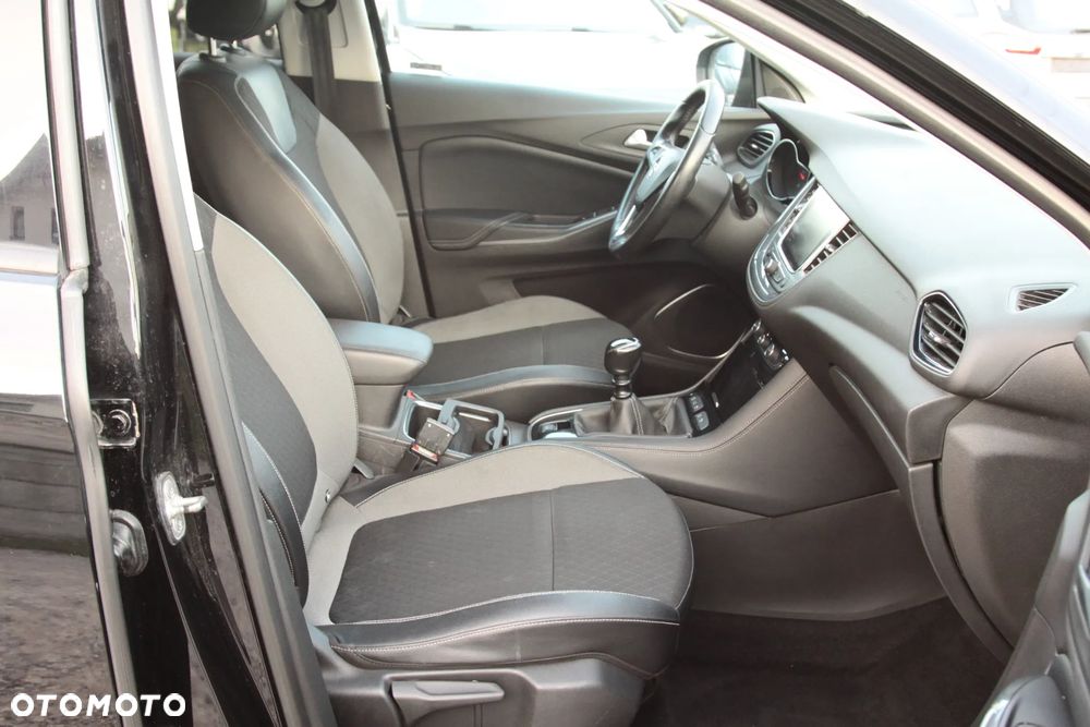 Opel Grandland X 1.6 D Start/Stop INNOVATION - 19