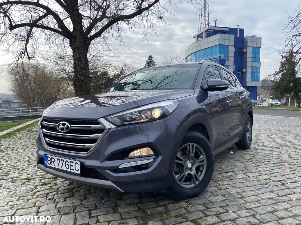Hyundai Tucson - 2