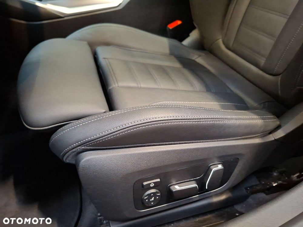 BMW Seria 3 - 14
