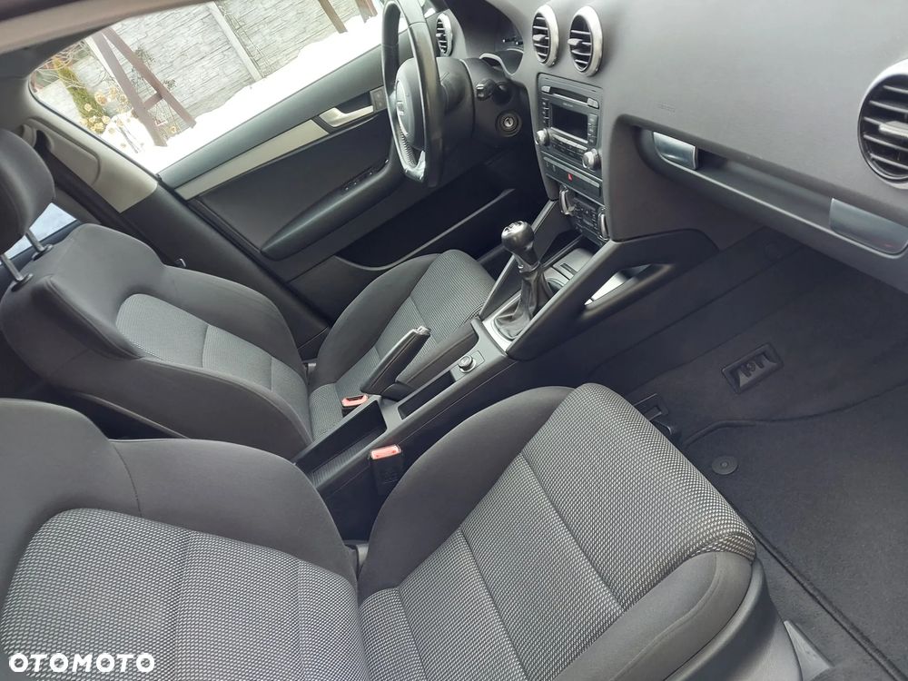 Audi A3 Sportback 1.4 TFSI S Line Sportpaket plus - 14