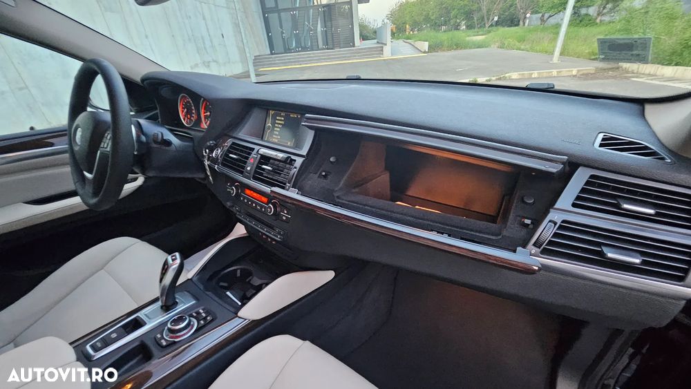 BMW X6 - 10