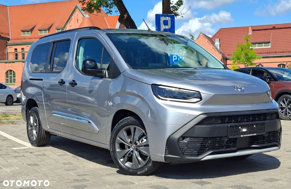 Toyota Proace City Verso Long 1.5 D-4D Family - 1