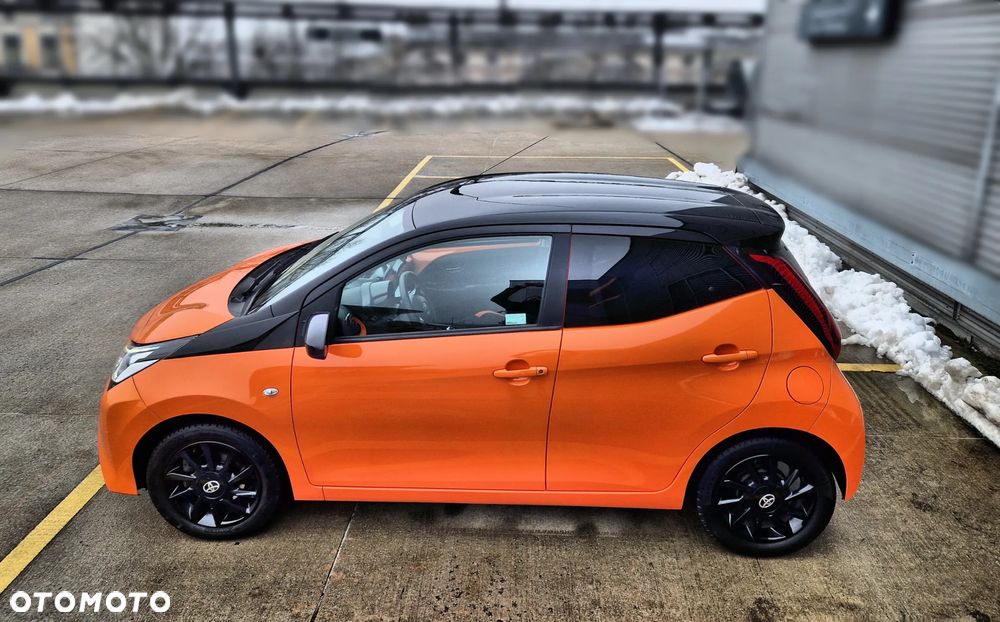 Toyota Aygo 1.0 VVT-i Color Edition - 10