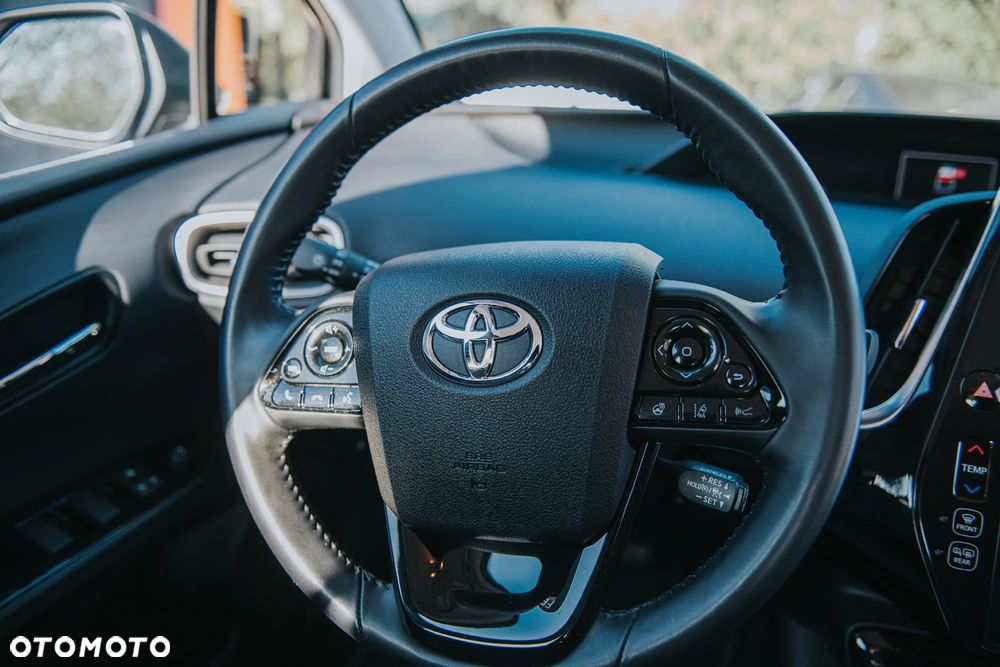 Toyota Prius 1.8 Hybrid Executive - 21