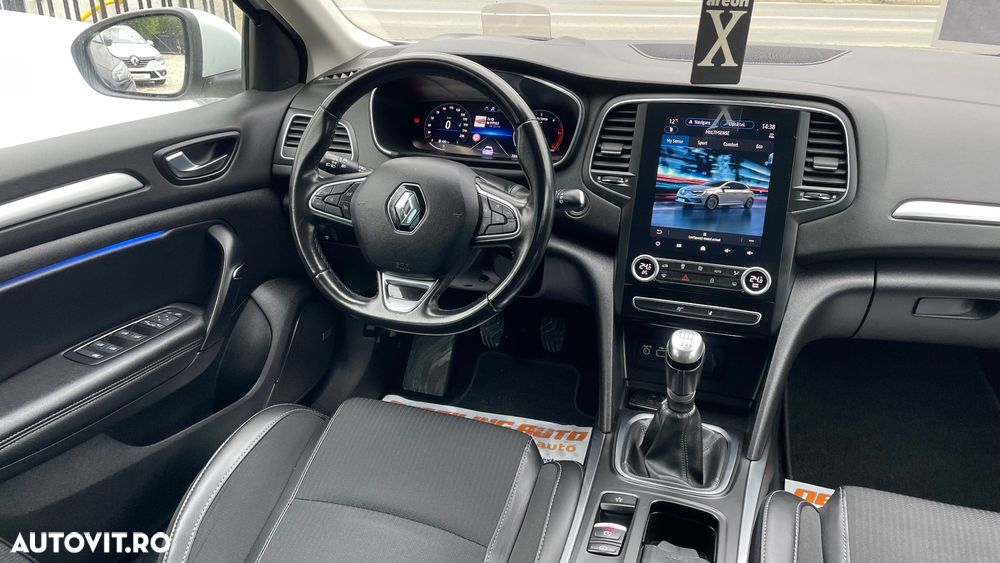 Renault Megane Blue dCi 116 Intens - 11