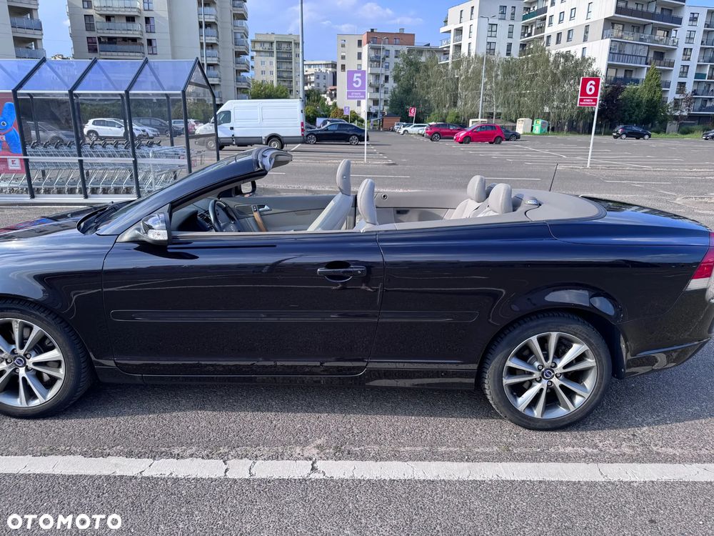 Volvo C70 2.0D Momentum - 30