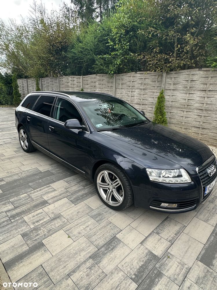 Audi A6 Avant - 32