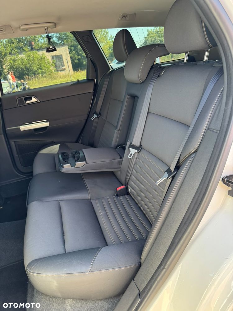 Volvo V50 D3 Momentum - 21
