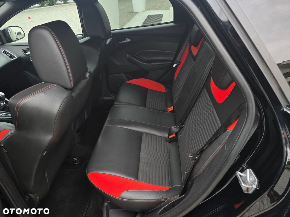Ford Focus 2.0 EcoBoost ST mit Leder-Exclusiv-Paket - 15