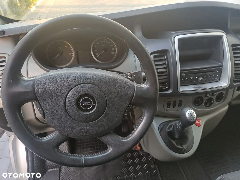 Renault Trafic - 17