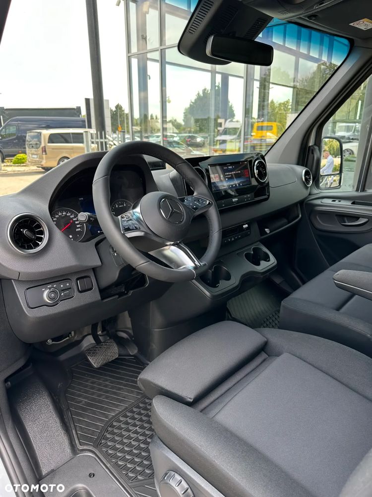 Mercedes-Benz Sprinter 319 CDI Podwozie 4325 mm - Autolaweta - 18